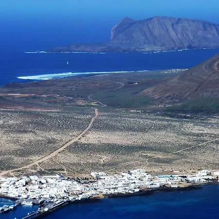 Catalina * Ye